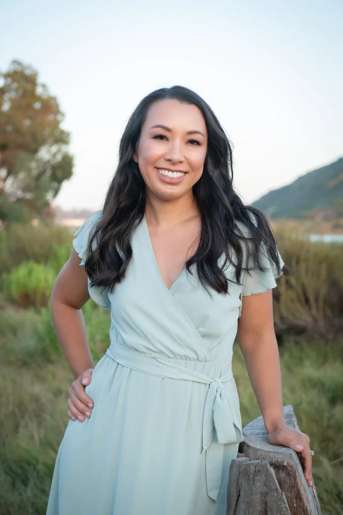 Jennifer Jin©del mar photographics re 3 683x1024