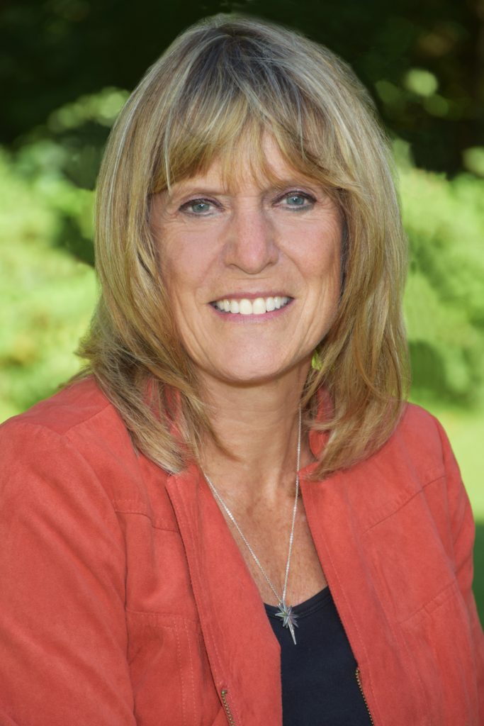 Headshot small 683x1024